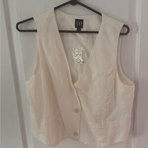 GAP Linen-Cotton Vest  - color: New Off-White